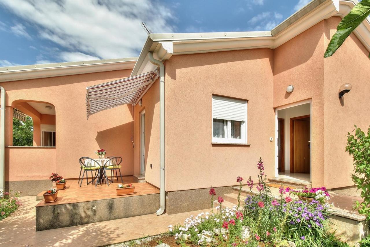 Apartments Begovic Umag Buitenkant foto