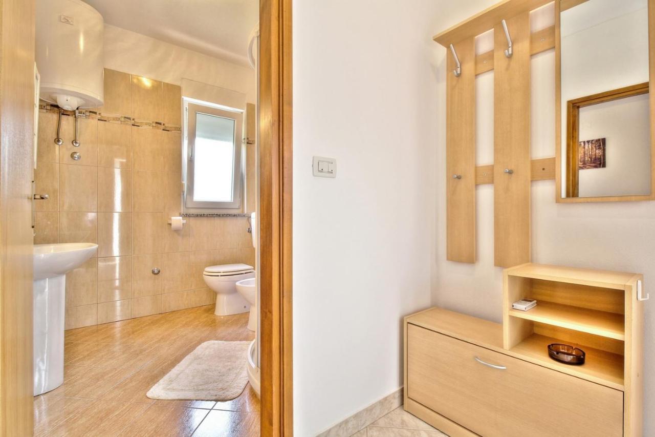 Apartments Begovic Umag Buitenkant foto